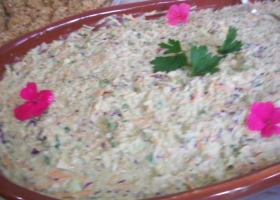 Salada maionese de flores