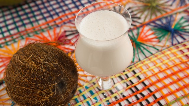 Leite de coco e Rejuvelac de Linhaça
