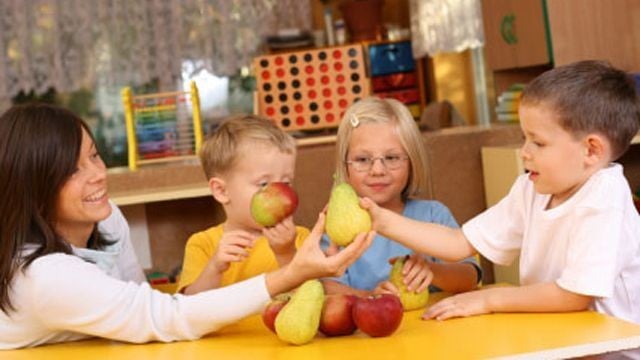 Como fazer as crianças provarem novos alimentos?